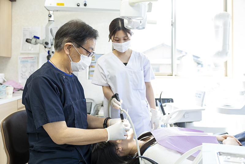 セラミック治療とは？見た目と健康を両立する治療
